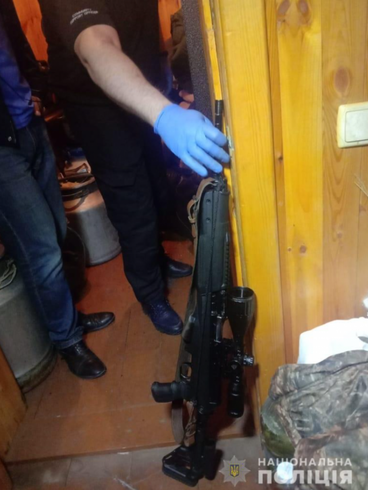 Стрельба в Житомирской области — оружие, изъятое при обыске